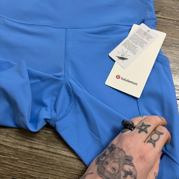 NWT Lululemon Fast and Free High-Rise Short 6" *5 Pocket (Pool Party) Size 8 - Picture 6 of 8